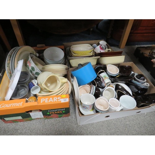 111 - THREE TRAYS OF ASSORTED MODERN CERAMICS TO INCLUDE AN UNUSUAL STUDIO POTTERY PART TEASET