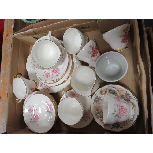 114 - A TRAY OF ASSORTED FLORAL CHINA TO INCLUDE DUCHESS