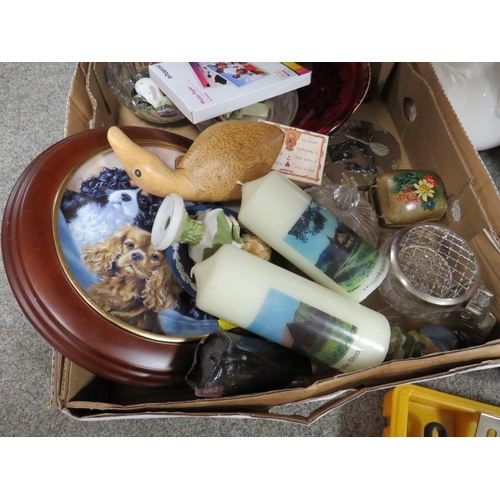 128 - THREE TRAYS OF ASSORTED SUNDRIES TO INCLUDE A CASED SET OF KITCHEN KNIVES ETC