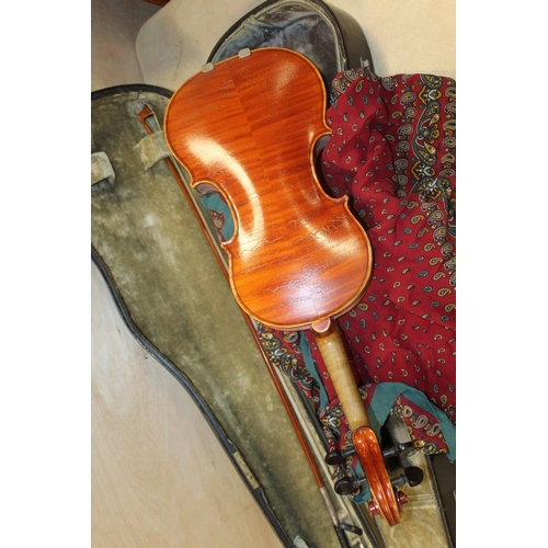 215 - A CASED VINTAGE VIOLIN MARKED HANNIBAL FAGNOLA  FECIT TAURINI ANNO DOMINI 1929 TOGETHER WITH BOW PLU... 