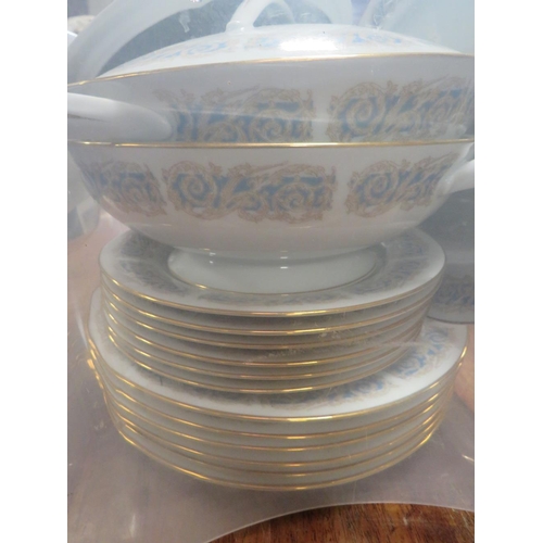 71 - A BOX OF RC AYUDTHAYA DINNERWARE BY NORITAKE