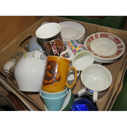 80 - THREE TRAYS OF ASSORTED CERAMICS AND GLASS TO INCLUDE A MDINA GLASS DOVES PAPERWEIGHT, PARAGON FLORA... 