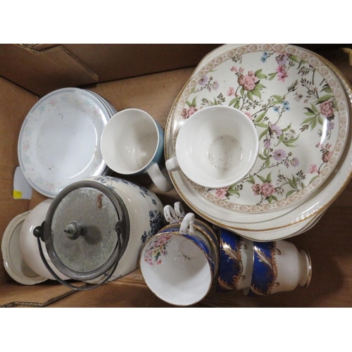 80 - THREE TRAYS OF ASSORTED CERAMICS AND GLASS TO INCLUDE A MDINA GLASS DOVES PAPERWEIGHT, PARAGON FLORA... 