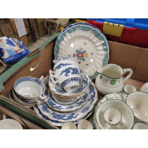 85 - FOUR TRAYS OF ASSORTED CHINA AND CERAMICS TO INCLUDE AN UNUSUAL COFFEE SET, DOULTON IMPASTO VASE - R... 