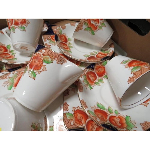 90 - A TRAY OF ROYAL VALE ART DECO STYLE CHINA