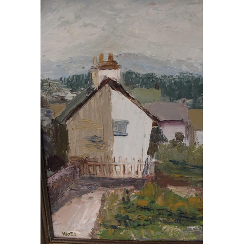 10 - A GILT FRAMED OIL ON BOARD DEPICTING COUNTRY COTTAGES SIGNED YATES LOWER RIGHT