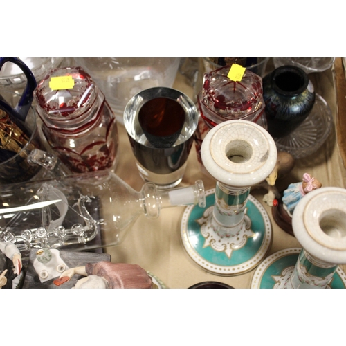 77 - A TRAY OF ASSORTED CERAMICS AND GLASSWARE TO INCLUDE A ROYAL BRIERLEY CRYSTAL LUSTRE VASE, RED AND C... 