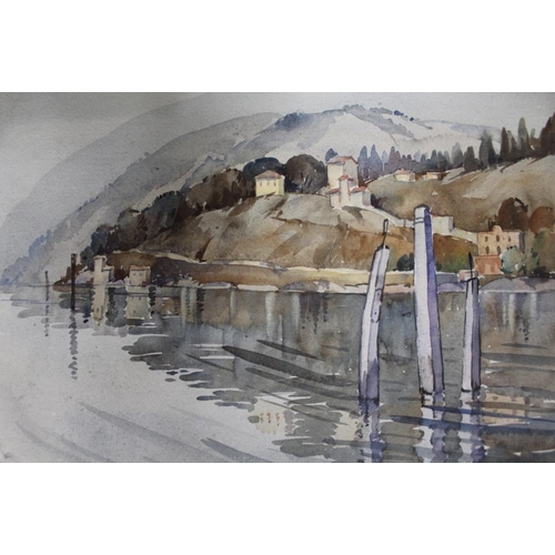 40 - A FRANCIS R FLINT WATERCOLOUR OF AN ITALIAN LAKE SCENE SIGNED LOWER LEFT - H 28 CM W 38 CM TOGETHER ... 