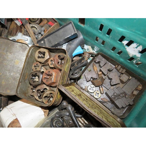 556 - A LARGE SELECTION OF VARIOUS HOUSEHOLD AND AUTOMOTIVE TOOLS, HARDWARE AND ENGINEERING TOOLS