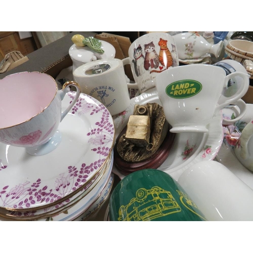 58 - THREE TRAYS OF ASSORTED CERAMICS AND COLLECTABLES ETC TO INC LAND ROVER THEMED ITEMS & A QUANTITY OF... 