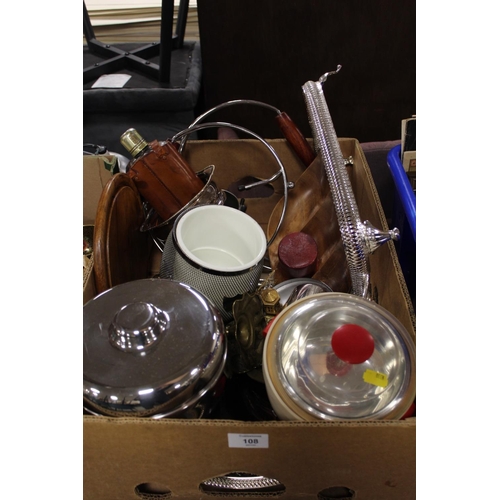 108 - A TRAY OF ASSORTED METALWARE ETC TO INC A BOTTLE COASTER, HIP FLASK ETC