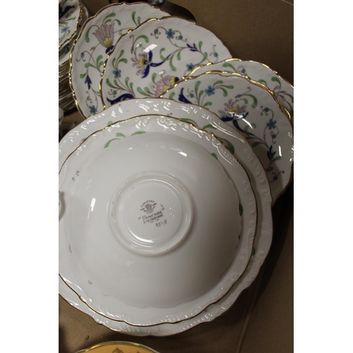 113 - TWO TRAYS OF CHINA TO INCLUDE COALPORT FANFARE TEA WARE, VARIOUS OTHER COALPORT CHINA, ROYAL WORCEST... 