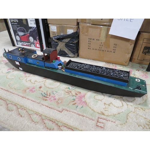 188 - A LARGE HAND BUILT WOODEN MODEL OF A BARGE - L 128 CM