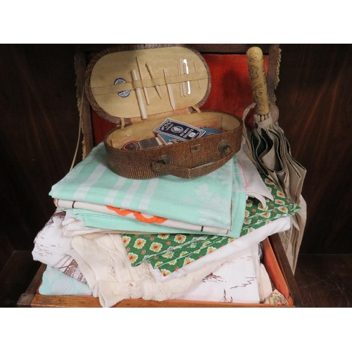 200 - A VINTAGE SEWING BOX AND VARIOUS MATERIAL TO INCLUDE A FRAMED 'THE ROBIN'S SONG' PICTURE