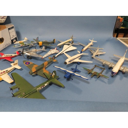 213 - A BOX OF ASSORTED DIE CAST MODEL AIRCRAFT - MOSTLY BOXED