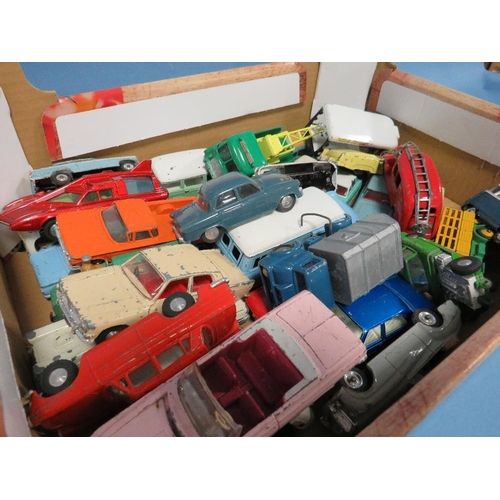 218 - A TRAY OF VINTAGE DINKY, CORGI, SPOT AND LESNEY DIE CAST AND OTHER VEHICLES