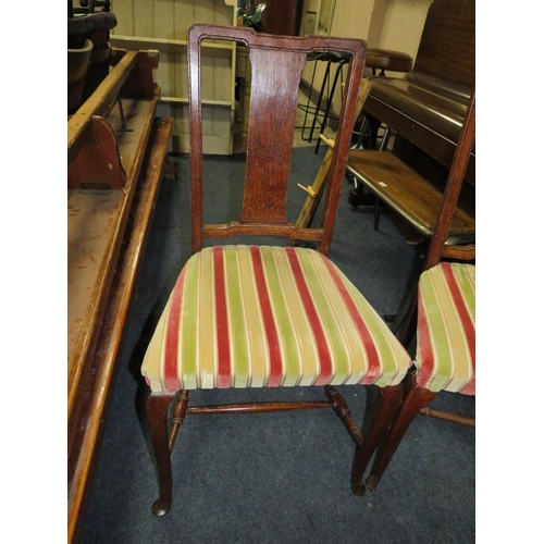 611 - A PAIR OF OAK BEDROOM CHAIRS