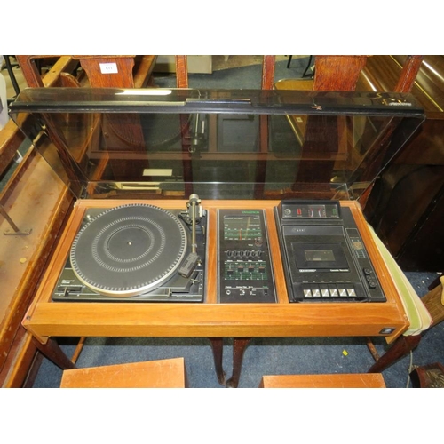 614 - A RETRO DYNATRON STEREO DECK WITH GARRARD 35SB TURNTABLE AND SPEAKERS