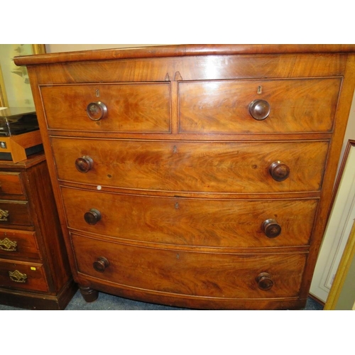 618 - A 19TH CENTURY MAHOGANY BOW-FRONTED FIVE DRAWER CHEST W-114 CM