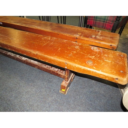 660 - A PAIR OF VINTAGE LONG SCHOOL GYM BENCHES L-334 CM