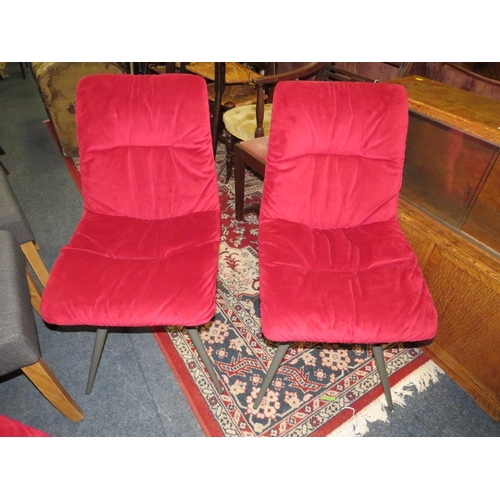 696 - A SET OF SIX MODERN UPHOLSTERED MAROON VELVET EFFECT DINING CHAIRS