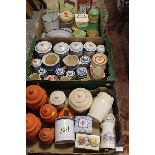 67 - THREE TRAYS OF KITCHENALIA TO INCLUDE MODERN AND VINTAGE STORAGE JARS, ENAMEL ITEMS ETC