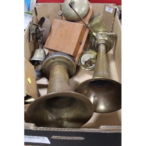 72 - A TRAY OF METALWARE TO INCLUDE MARITIME STYLE HORNS ETC