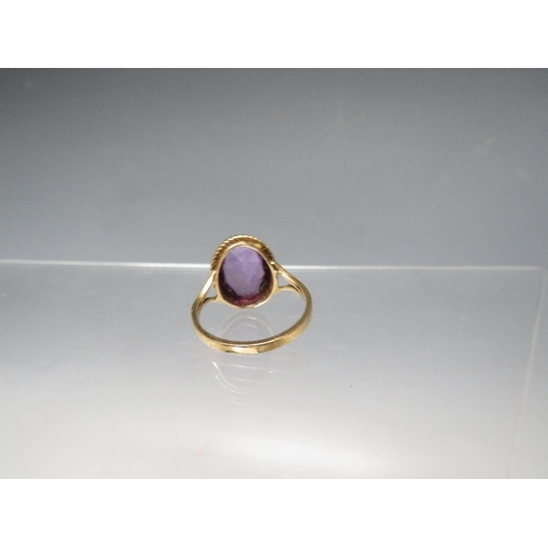 246 - A HALLMARKED 9CT GOLD AMETHYST DRESS RING, ring size P, approx 3.59 g