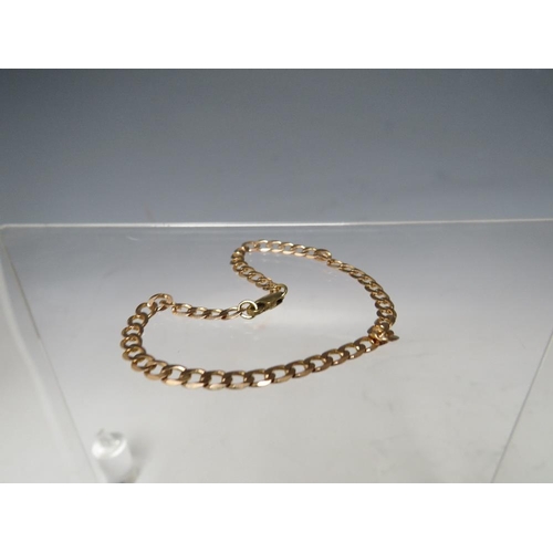 254 - A 9 CT GOLD FLAT LINK BRACELET, approximate L 19 cm, approximate weight 3.85 g