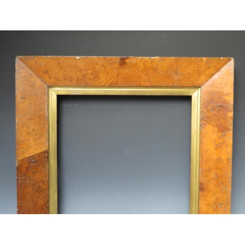 70 - A LATE 18TH / EARLY 19TH CENTURY MAPLE FRAME, with gold slip, frame W 8 cm, rebate 57 x 44.5 cm