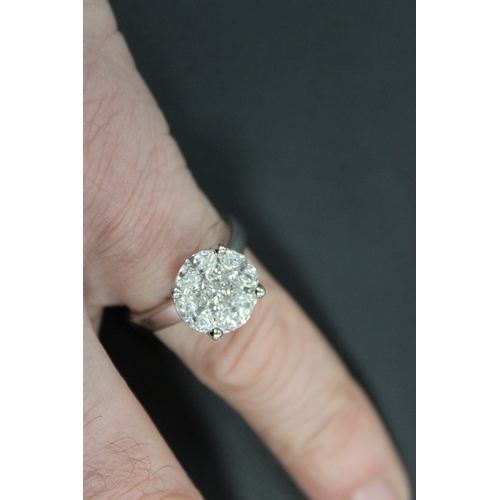 293 - AN 18 CARAT WHITE GOLD 1.72 CARAT MARQUISE AND PRINCESS CUT DIAMOND RING, complete with AGI certific... 