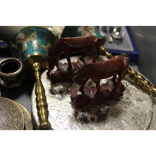 148 - A TRAY OF METALWARE TO INCLUDE CASED PART CANTEEN OF CUTLERY