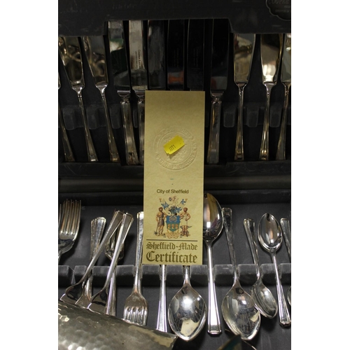 148 - A TRAY OF METALWARE TO INCLUDE CASED PART CANTEEN OF CUTLERY