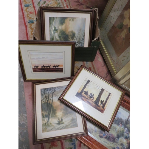 15 - A COLLECTION OF MODERN FRAMED AND GLAZED PRINTS TO INCLUDE EQUESTRIAN AND FELINE EXAMPLES