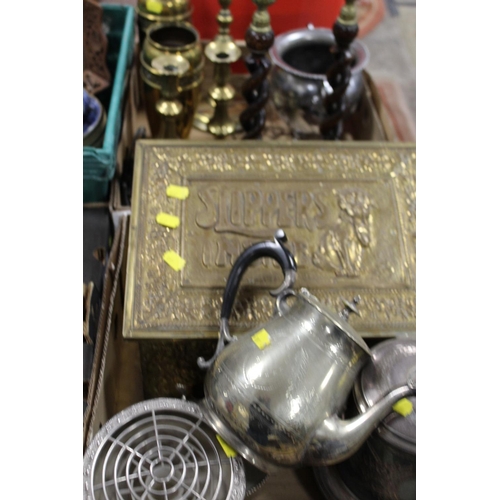 59 - TWO TRAYS OF METALWARE ETC TO INC BRASS COVERED SLIPPER BOX, BARLEYTWIST CANDLESTICKS, HORSE BRASSES... 