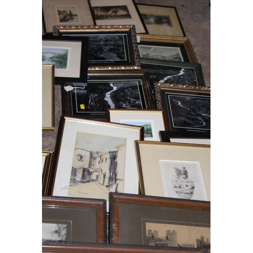 4 - A BOX OF ASSORTED PICTURES, PRINTS AND ENGRAVINGS TO INCLUDE IRONBRIDGE