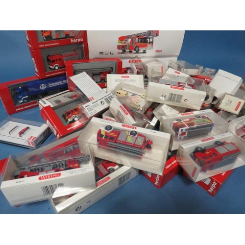 171 - CIRCA SEVENTY FIVE BOXED FIRE ENGINES / EMERGENCY SERVICE VEHICLES AND OTHER VEHICLES, mostly 1:87 s... 