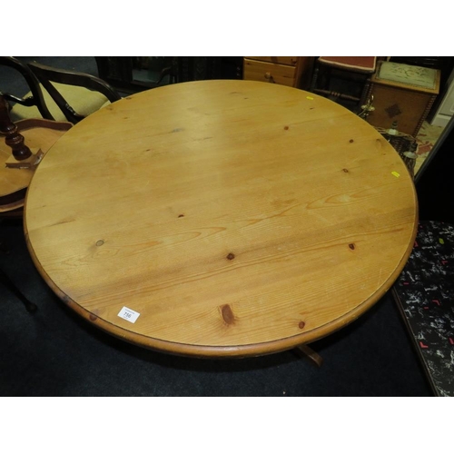 756 - A HONEY PINE PEDESTAL TABLE