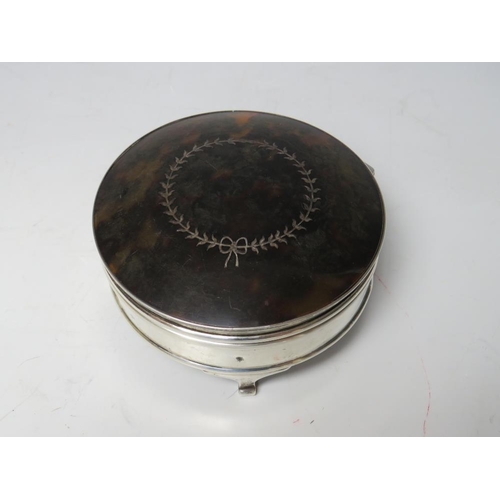 204 - A HALLMARKED SILVER AND TORTOISESHELL LIDDED TRINKET - BIRMINGHAM 1919, makers mark for Deakin & Fra... 