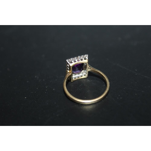 281 - AN 18CT AMETHYST AND DIAMOND RING, approx weight 3.7g, ring size Q