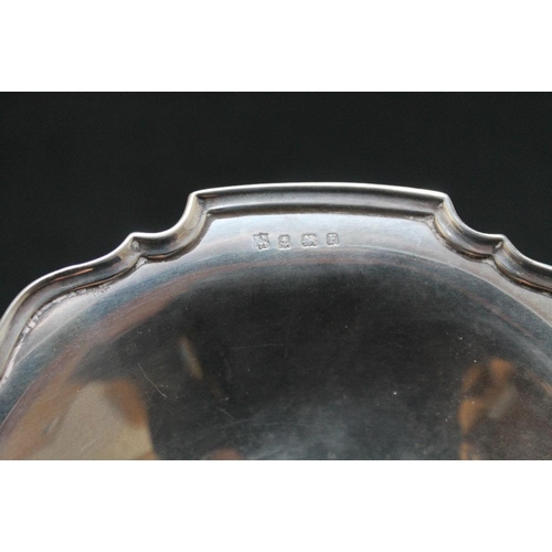 352 - A SMALL HALLMARKED SILVER COMPORT BY WILLIAM NEALE AND SON LTD - BIRMINGHAM 1930, approx weight 160g... 