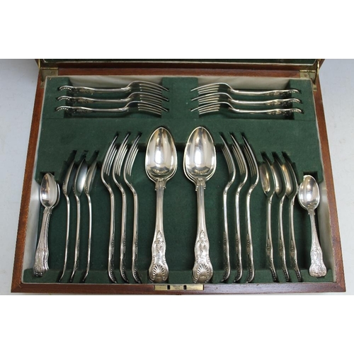 354 - A SIX PLACE SETTING CANTEEN OF HALLMARKED SILVER KINGS PATTERN CUTLERY BY CHAWNER & CO, having piece... 