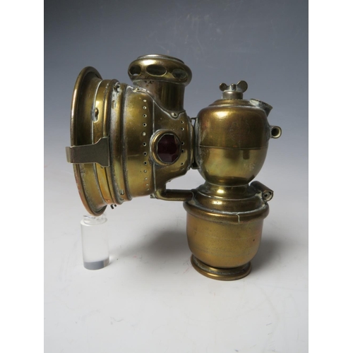 403 - A BRASS CASED JOSEPH LUCAS LUSTRA No.256 CARBIDE CYCLE LAMP