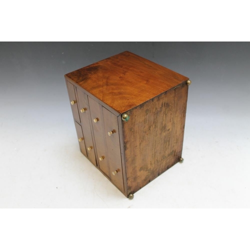 484 - A MAHOGANY MINIATURE CHEST OF DRAWS, W 26.5 cm