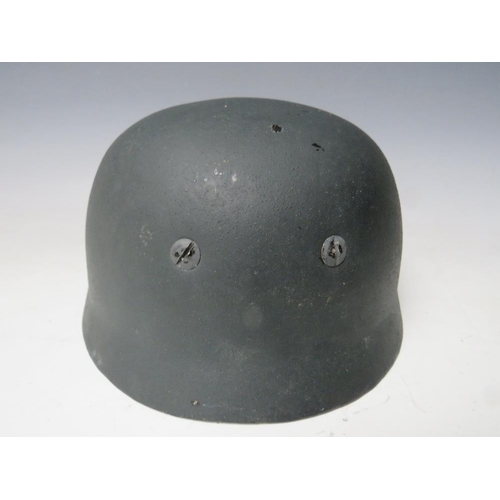 507 - A REPRODUCTION GERMAN SINGLE DECAL PARATROOPERS HELMET