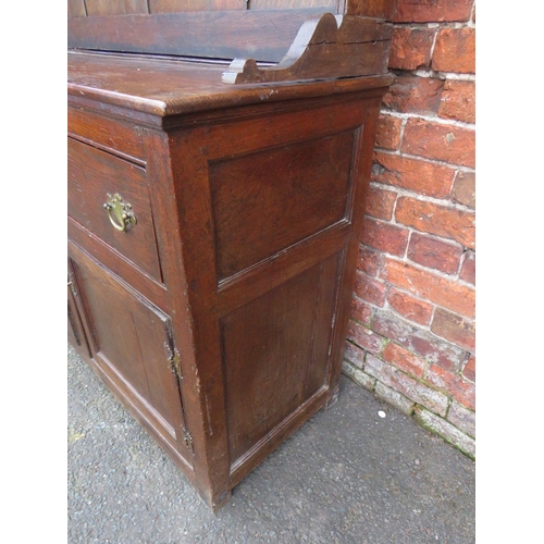 568 - AN 18TH CENTURY OAK WELSH DRESSER, the base with an arrangement of five drawers and two cupboards, a... 