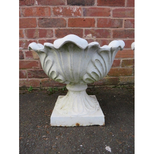 608 - A PAIR OF VINTAGE CAST IRON ACANTHUS URNS, painted white, H 40 cm, Dia. 47 cm