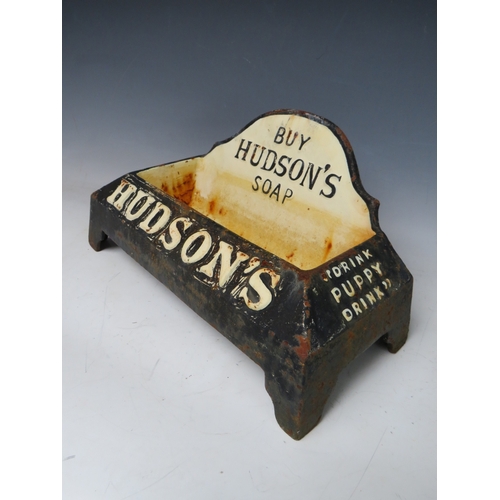 408 - A VINTAGE CAST IRON 'HUDSON'S SOAP' ADVERTISING DOG DRINKING BOWL, H 19 cm, W 40 cm, D 16 cm