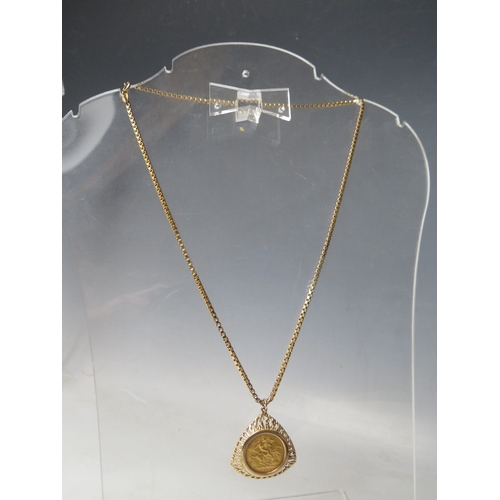 229 - A 1910 EDWARD VII SYDNEY MINT GOLD HALF SOVEREIGN COIN IN 9CT GOLD PENDANT MOUNT, suspended on a 9ct... 