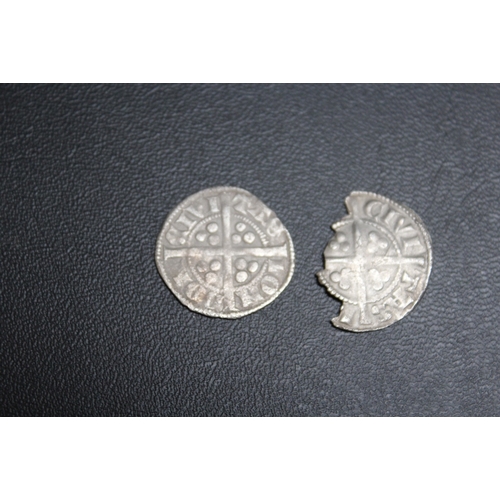 309 - AN EDWARD III LONG CROSS PENNY TOGETHER WITH A DAMAGED EXAMPLE